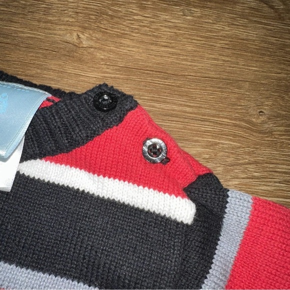 U.S. Polo Assn Infant Sweater 0-3 Months - Picture 3 of 5